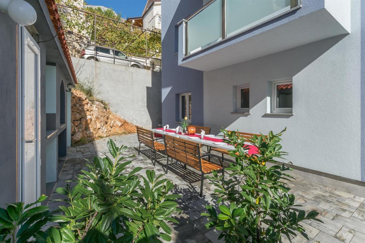 Apartments Lorenzo Lokva Rogoznica Exterior photo